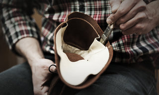 Ein Maßschuh entsteht (4): Brandsohle und Kappen