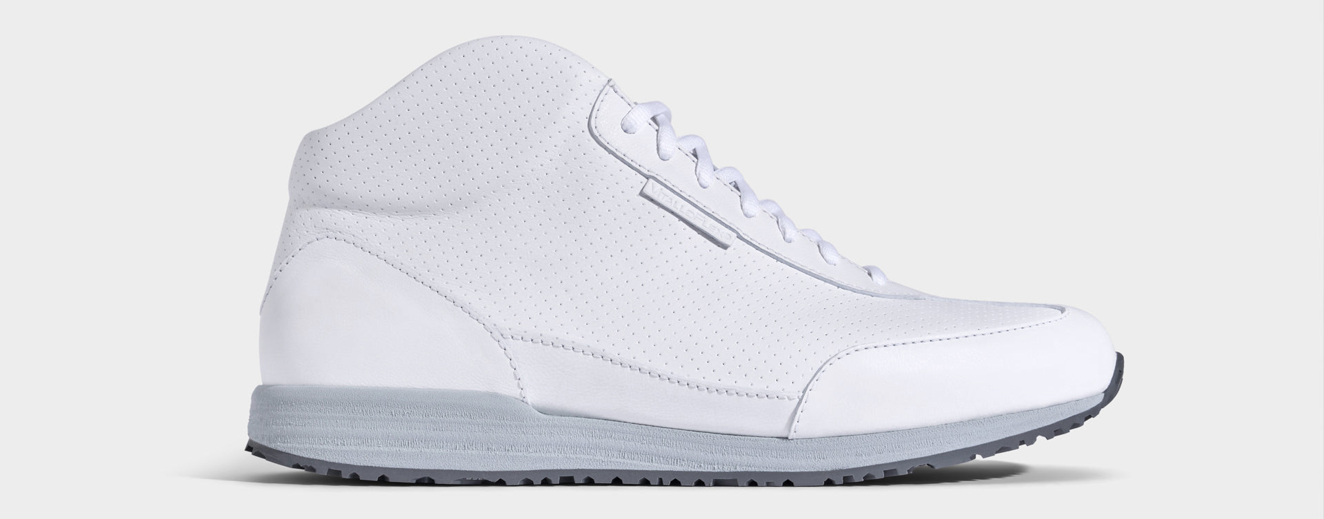 High-Top Sneaker VitalloFlex Puro S-HT – weißes, perforiertes und glattes Anilinleder, hellgraue Sohle – Einzelansicht von der Seite