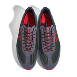 Laufschuh Runnertune Pace Colors – dunkelgrünes Mesh und graues Velour, schwarze Sohle – Paaransicht von oben