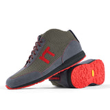 High-Top Laufschuh Runnertune X-Pace Colors – bronzefarbenes Mesh und graues Velour, schwarze Sohle – Paaransicht mit Laufsohle