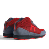 High-Top Laufschuh Runnertune X-Pace Colors – rotes Mesh und graues Velour, schwarze Sohle – Paaransicht schräg von hinten