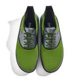 Golfschuh VitalloFlex Quantum Stinger – hellgrünes Mesh und graues Carbon, schwarze Sohle – Paaransicht von oben