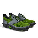 Golfschuh VitalloFlex Quantum Stinger – hellgrünes Mesh und graues Carbon, schwarze Sohle – Paaransicht schräg von vorn