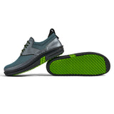 Golfschuh VitalloFlex Quantum Stinger – petrolfarbenes Mesh und graues Carbon, schwarze Sohle – Paaransicht mit Laufsohle