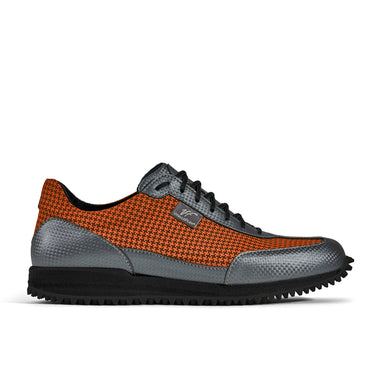 Golfschuh VitalloFlex Pro Hybrid – orangenes Pepita-Textil und graues Carbon, schwarze Sohle – Einzelansicht von der Seite